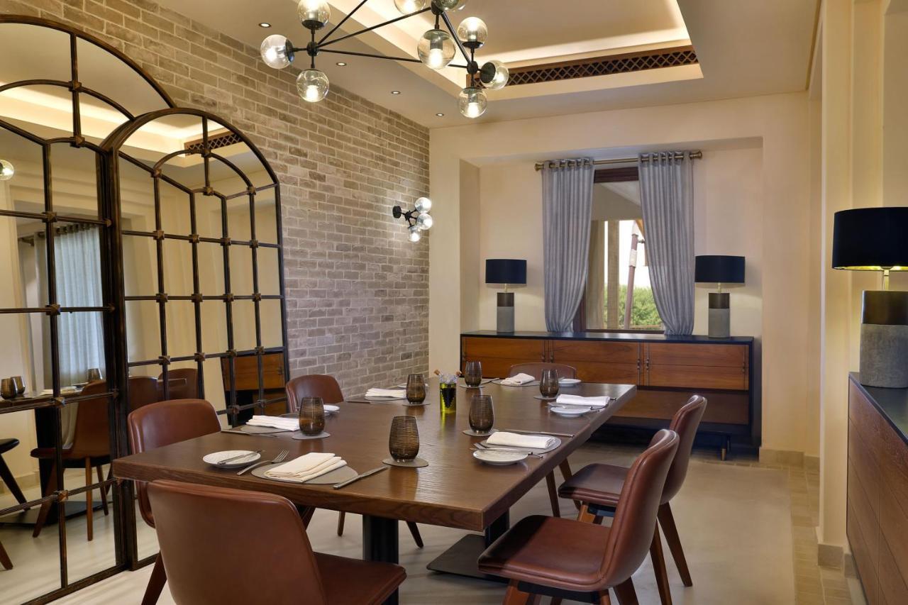 Al Wathba, A Luxury Collection Desert Resort & Spa, Абу-Даби Экстерьер фото
