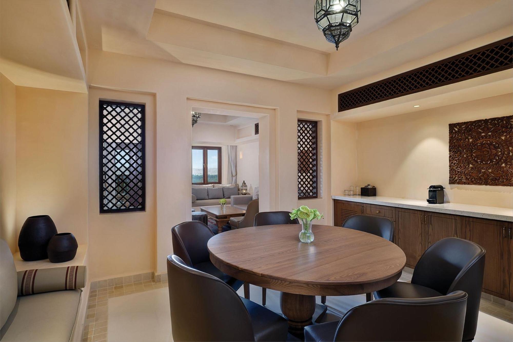 Al Wathba, A Luxury Collection Desert Resort & Spa, Абу-Даби Экстерьер фото