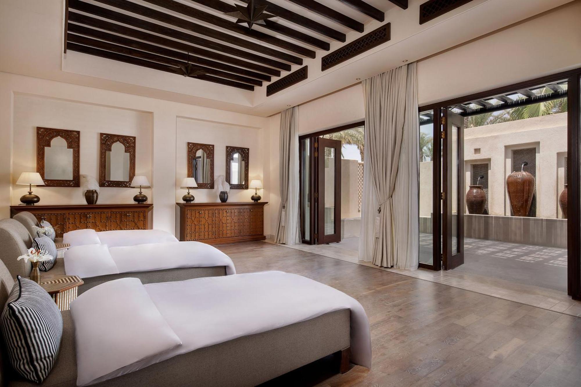 Al Wathba, A Luxury Collection Desert Resort & Spa, Абу-Даби Экстерьер фото