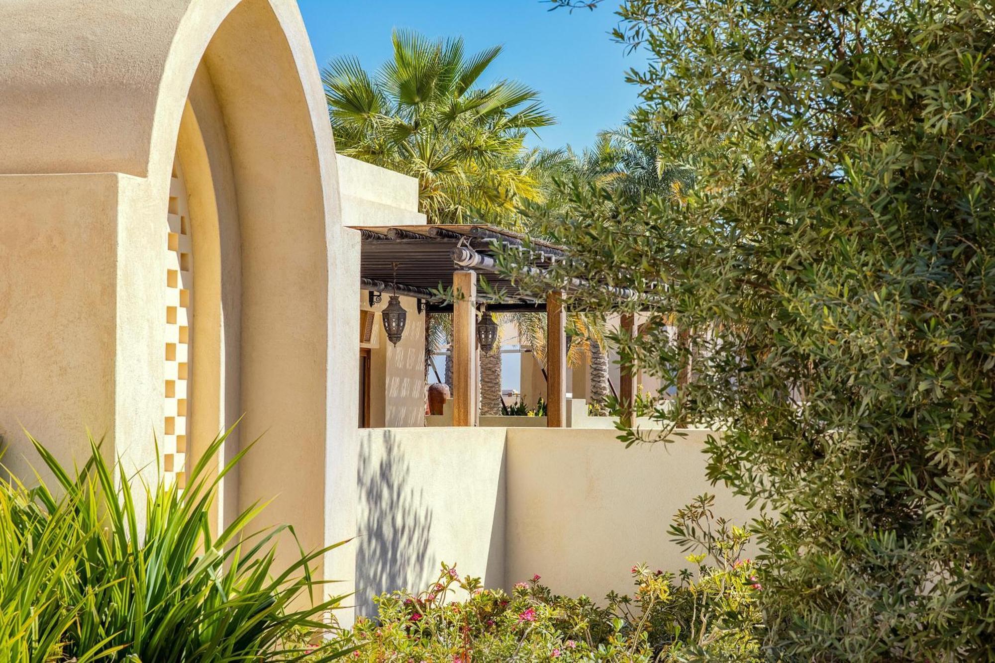 Al Wathba, A Luxury Collection Desert Resort & Spa, Абу-Даби Экстерьер фото